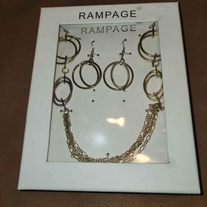 Boxed 24" Rampage Gold tone necklace and earrings jewelry set.  NIB